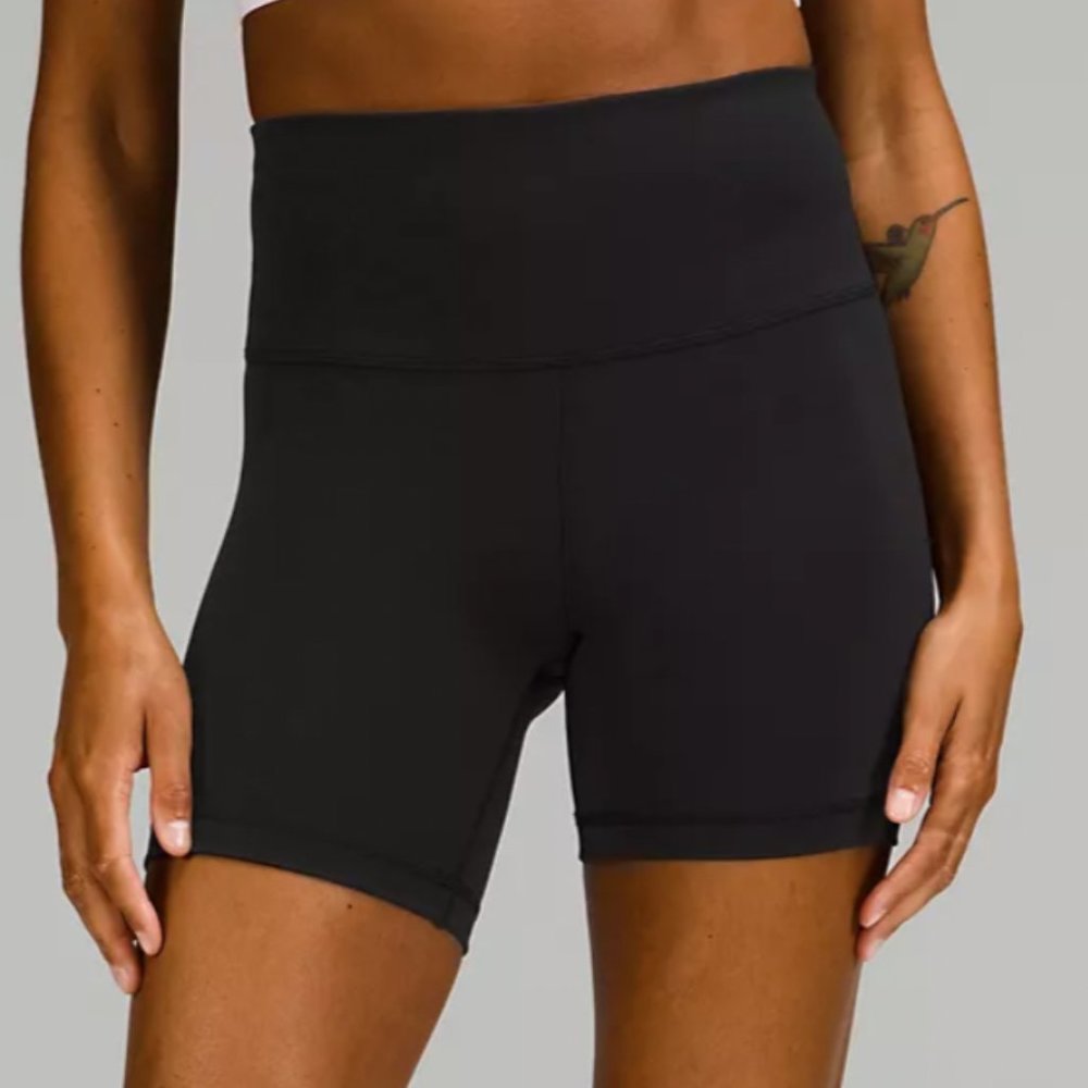 Lululemon Biker Shorts - Black (size 6)